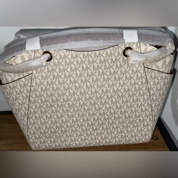 Michael Kors Tan and Brown Logo Tote - Picture 5 of 8